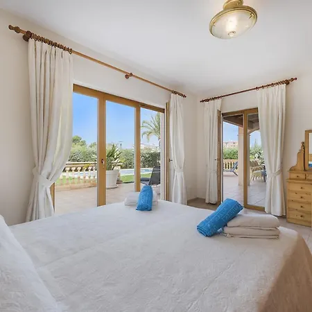 Villa Lago Villa